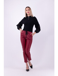 Urbanelle Pantaloni rosii din piele ecologica cu snur si buzunare