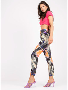 Fashionhunters Black women's trousers made of printed fabric