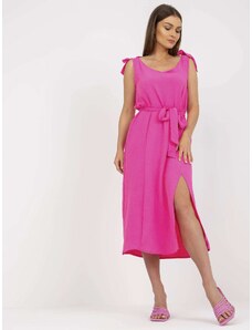 Fashionhunters Pink midi dress with slit RUE PARIS