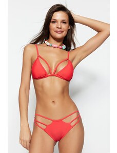 Top bikini triunghi roșu Trendyol