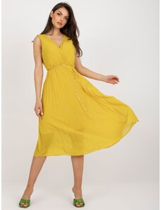 Fashionhunters Dark yellow flowing dress with pleats