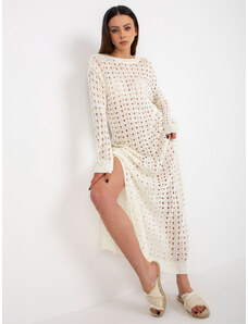 Fashionhunters Ecru maxi knitted dress with lace pattern