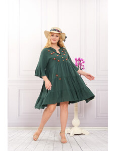 Distribuit de FashionLook Rochie verde boho chic cu aplicatie florala cusuta