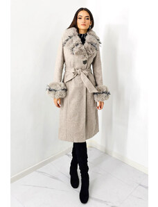 FashionForYou Palton elegant Anastasia, cu brosa, mansete si guler din blana ecologica, Crem (Marime: 36)