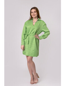 Distribuit de FashionLook Rochie verde praz tip camasa cu cordon in talie