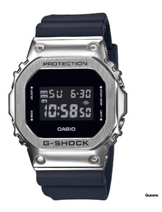 Ceasuri pentru bărbați Casio G-Shock GM 5600-1ER Black/ Silver