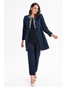 By Saygı Costum de jachetă cu guler bleumarin cu guler bleumarin plus dimensiune