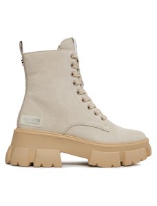 Trappers Steve Madden
