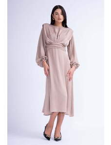 BLUZAT Beige Midi Dress With Shoulder Pads Detail And Pleats