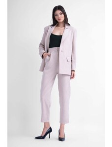BLUZAT Beige pinstripe suit with regular blazer and cropped trousers