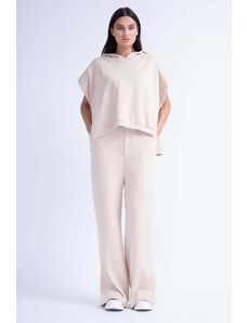 BLUZAT Beige Matching Set With Vest Hoodie And Wide Leg Trousers With Side Slit