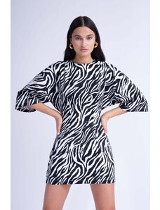 BLUZAT Zebra-Print Fitted-Waist Mini Dress