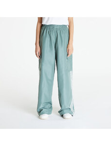 Pantaloni cargo pentru femei adidas Originals Adicolor 3-Stripes Cargo Pants Trace Green
