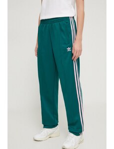 adidas Originals pantaloni de trening culoarea verde, cu imprimeu IM9818
