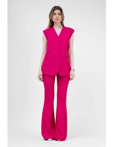 BLUZAT Fuchsia suit with oversized vest and flared trousers