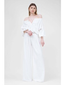 BLUZAT White Linen matching set with flowy blouse and wide leg trousers