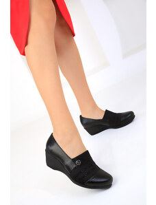 Soho Women's Black Wedge Heels 18916
