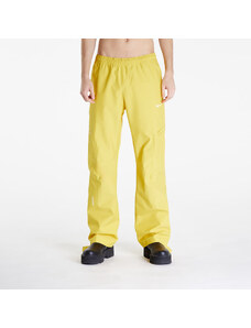 Pantaloni de nylon pentru bărbați Nike x NOCTA x L'ART DE L’AUTOMOBILE Men's Tech Pants Vivid Sulfur/ Sail