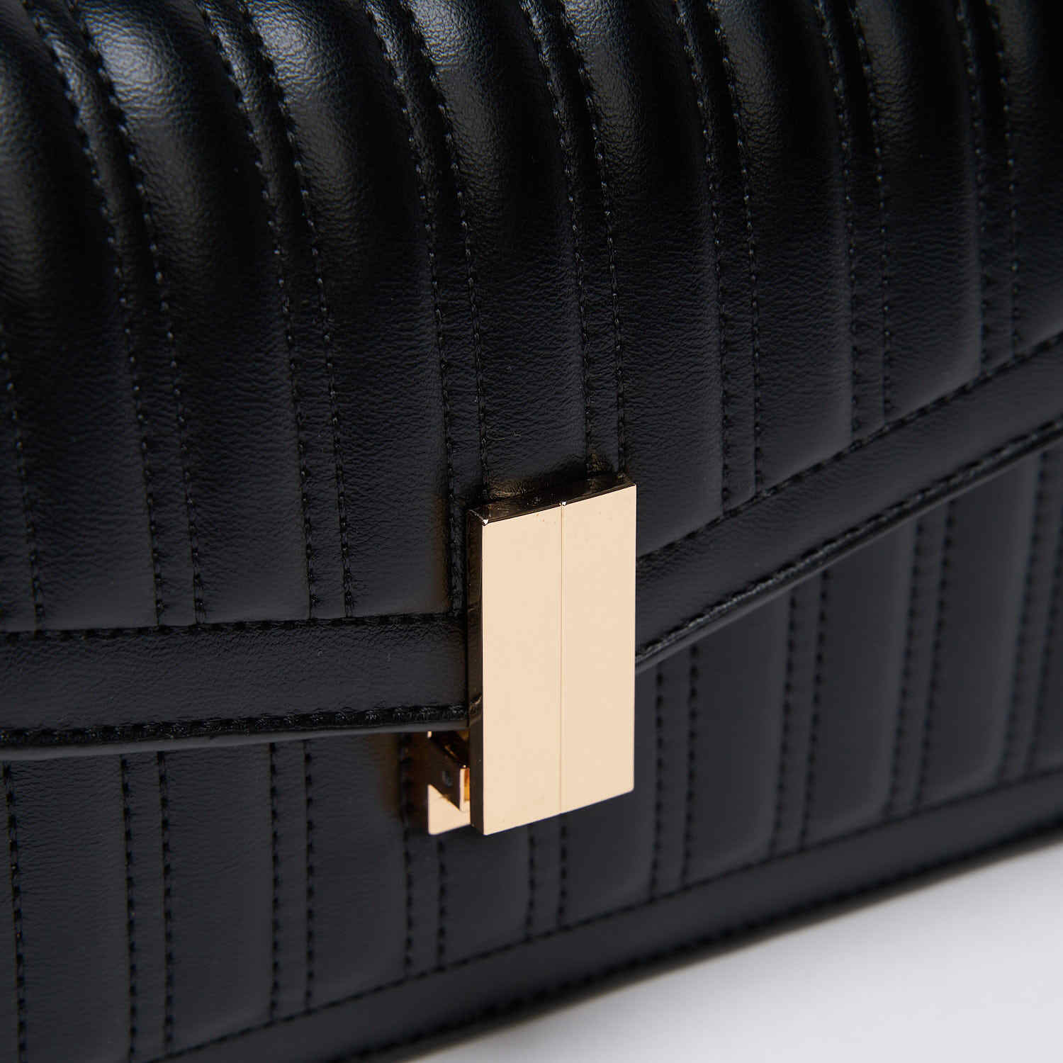 Diana & Co Mini-Geanta City Neagra Matlasata