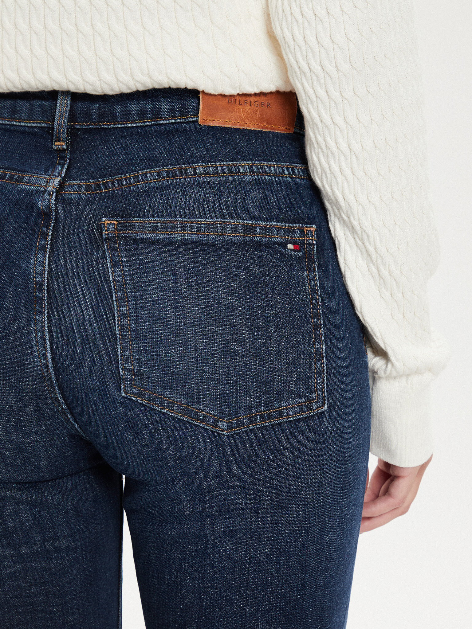 Blugi Tommy Hilfiger