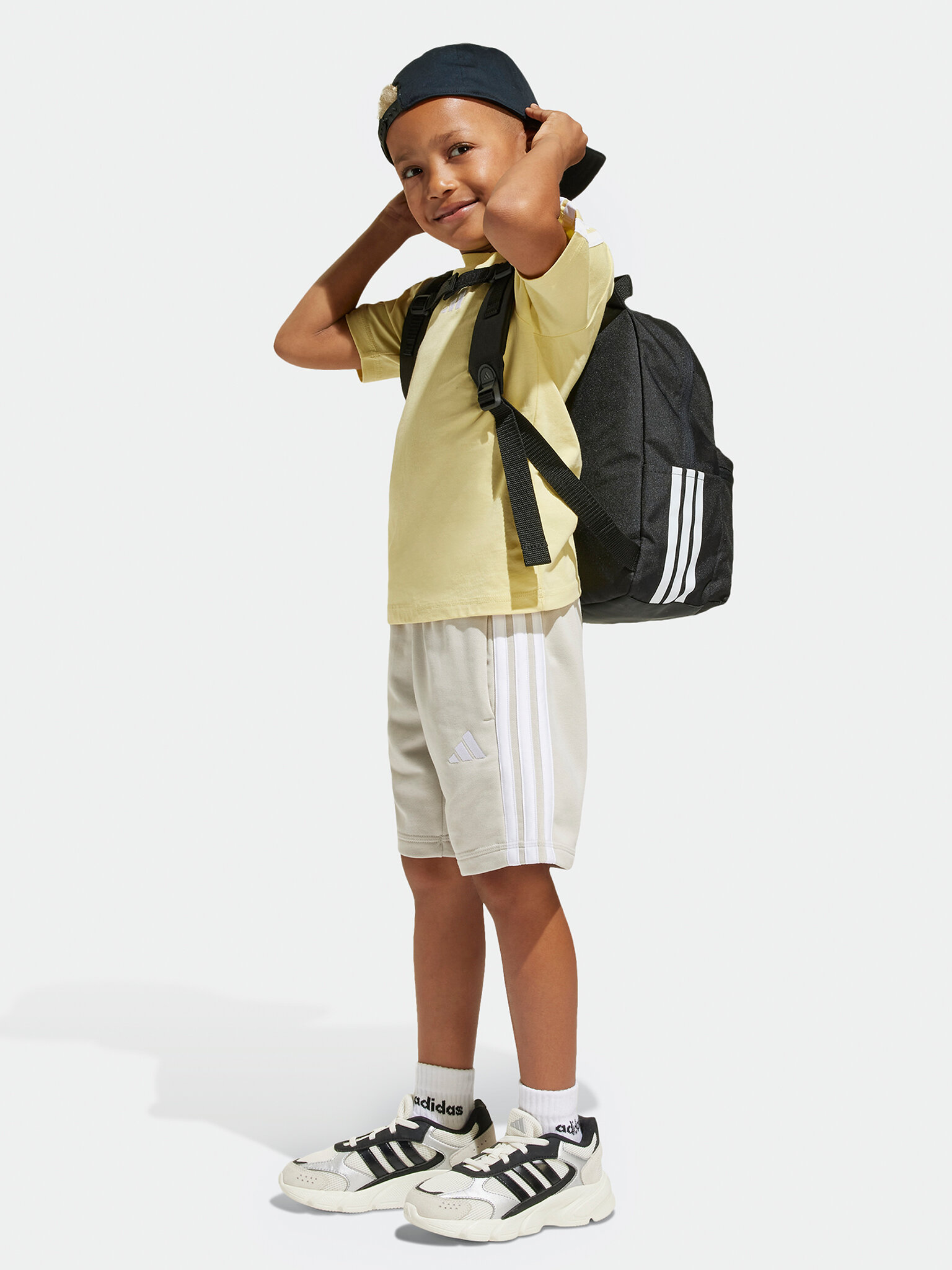 Pantaloni scurți sport adidas