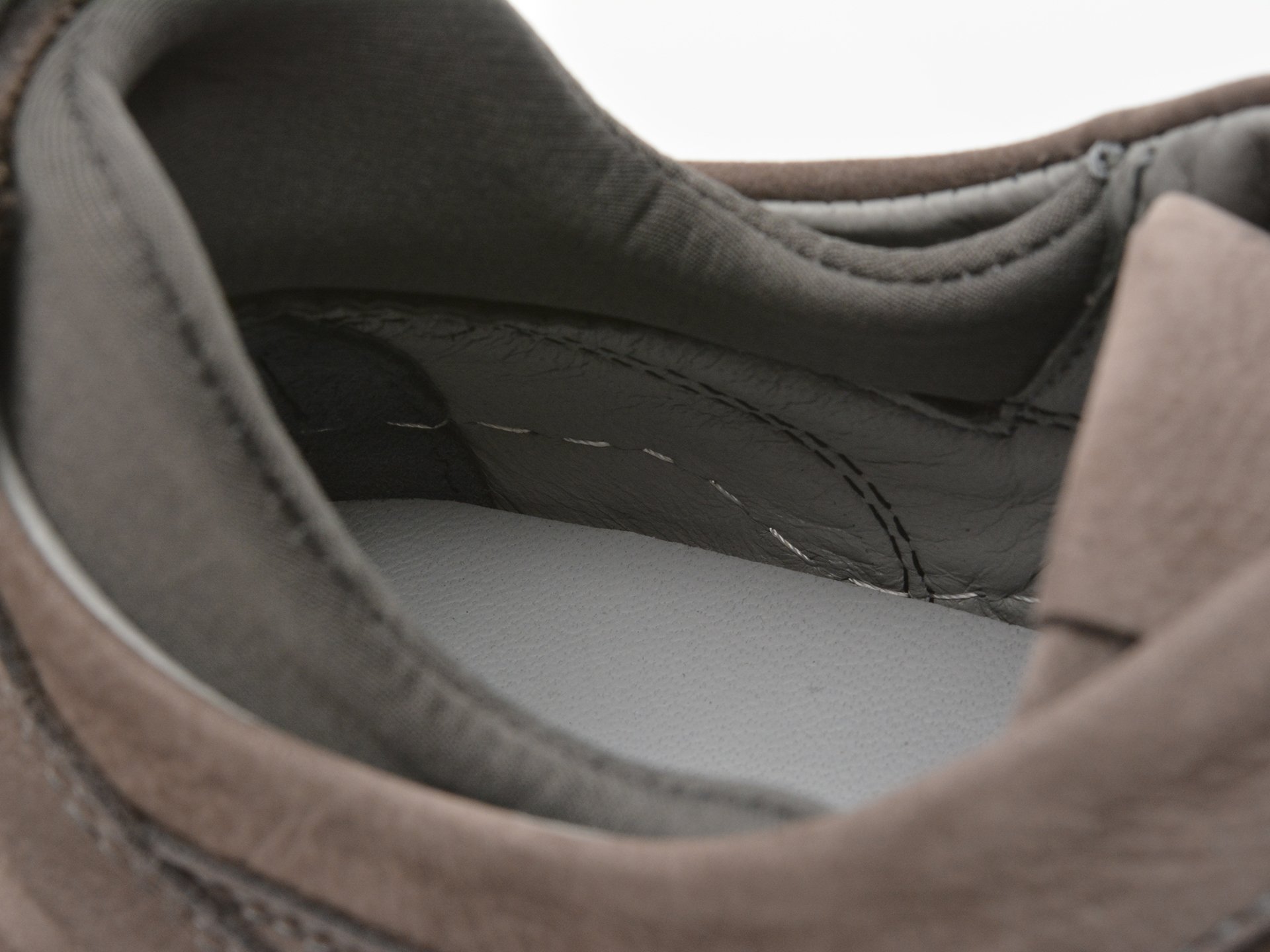 Pantofi sport GRYXX gri, M7609, din nabuc