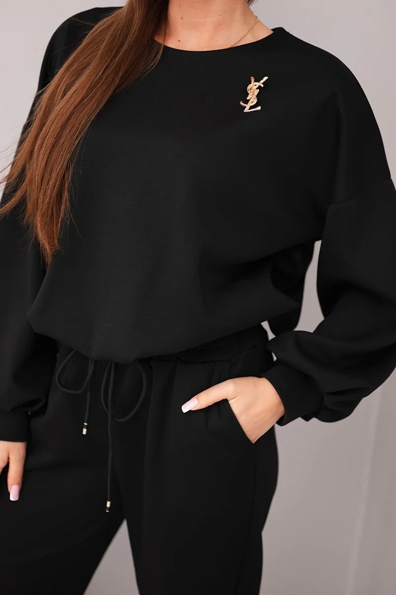 Kesi Włoski Set de damă cu broșă și pantaloni drepți