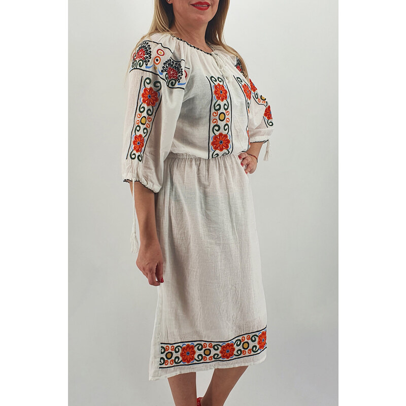 Magazin Traditional Rochie Traditionala Corinuta 4