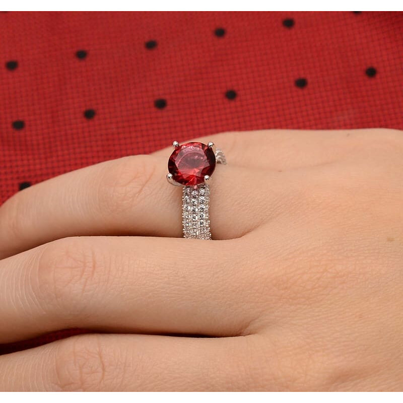 ArgintBoutique Inel din argint Perfect Engagement Ring Red Round Diamond ARG210