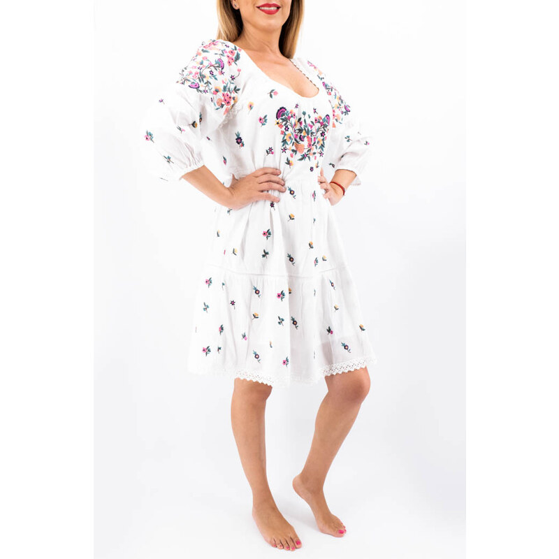 Magazin Traditional Rochie cu motive florale Doinita