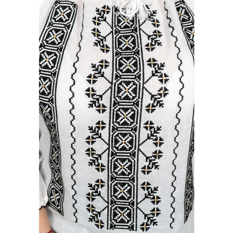 Magazin Traditional Ie Traditionala Catalina 24