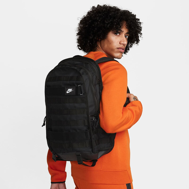Ghiozdan Nike Sportswear RPM Backpack Black/ Black/ White, 26 l