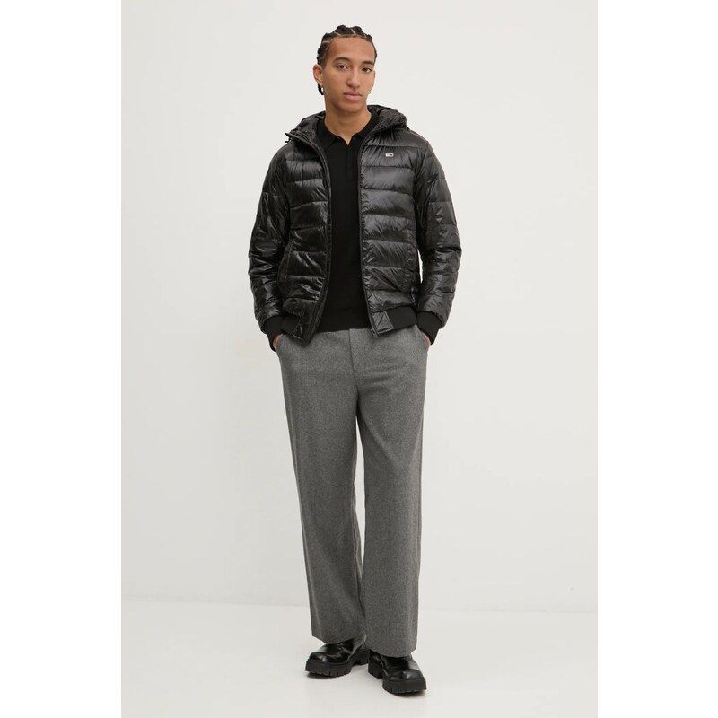 Tommy Jeans geacă de puf bărbați, culoarea negru, de tranziție, DM0DM20659