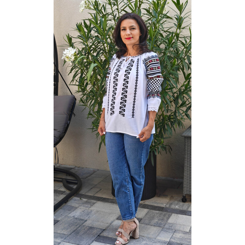 Magazin Traditional Ie Traditionala Ines 14