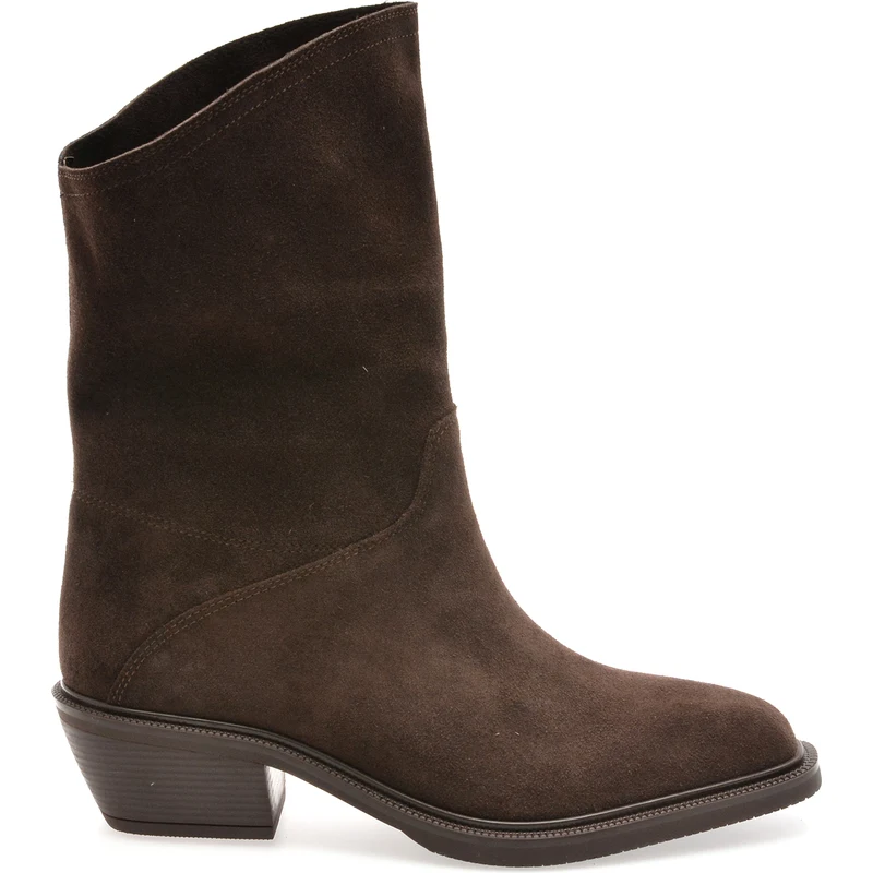 Ciocate elegante EPICA maro, 2881584, din piele intoarsa - GLAMI.ro