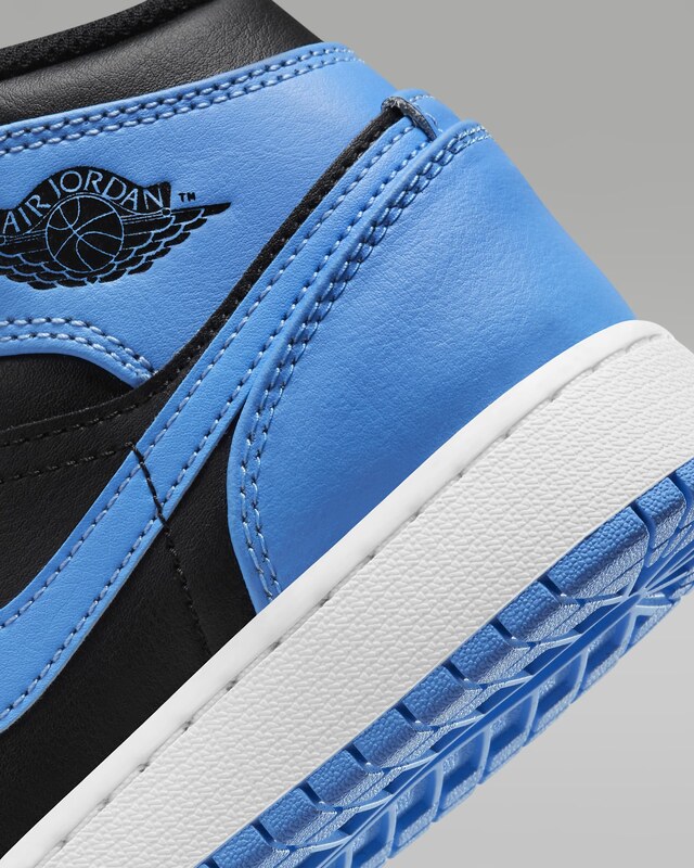 Air Jordan 1 Mid University Blue/White/Black - GLAMI.ro