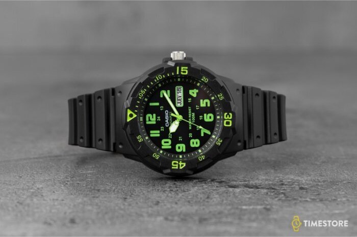 Casio Collection MRW-200H-3BVEF