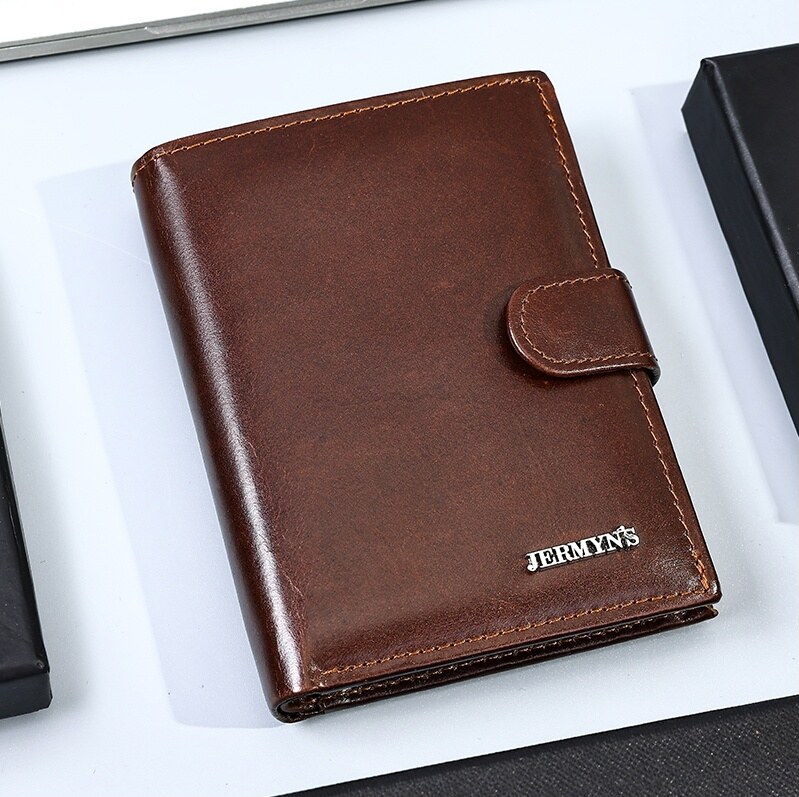 Portofel barbati JERMYN'S Rimini RFID din piele naturala maro cu inchidere prin capsa