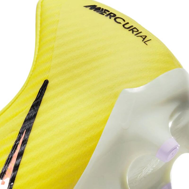 Ghete De Fotbal Barbati NIKE Zoom Vapor 15 Academy FG/MG