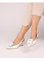Passofino Pantofi cu accesoriu floral PF0245-8 alb