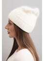 Căciulă de iarnă pentru femei Kesi cu model în relief ecru